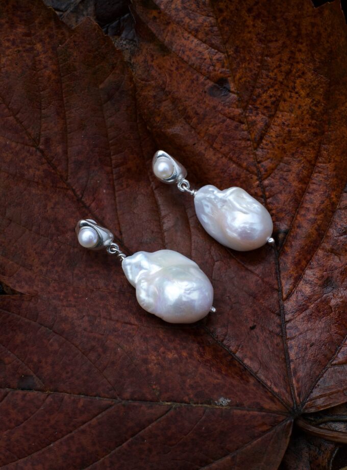 Kolczyki Drop z barokowymi perłami