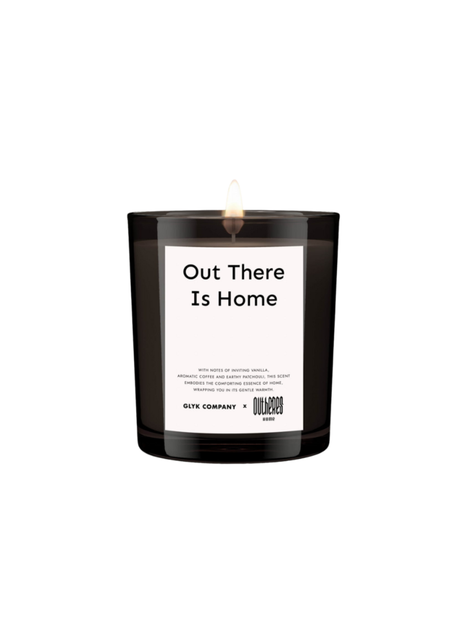 Świeca sojowa Out There is Home