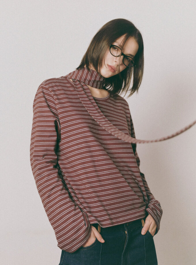 Lonsleeve w paski z szaliczkiem